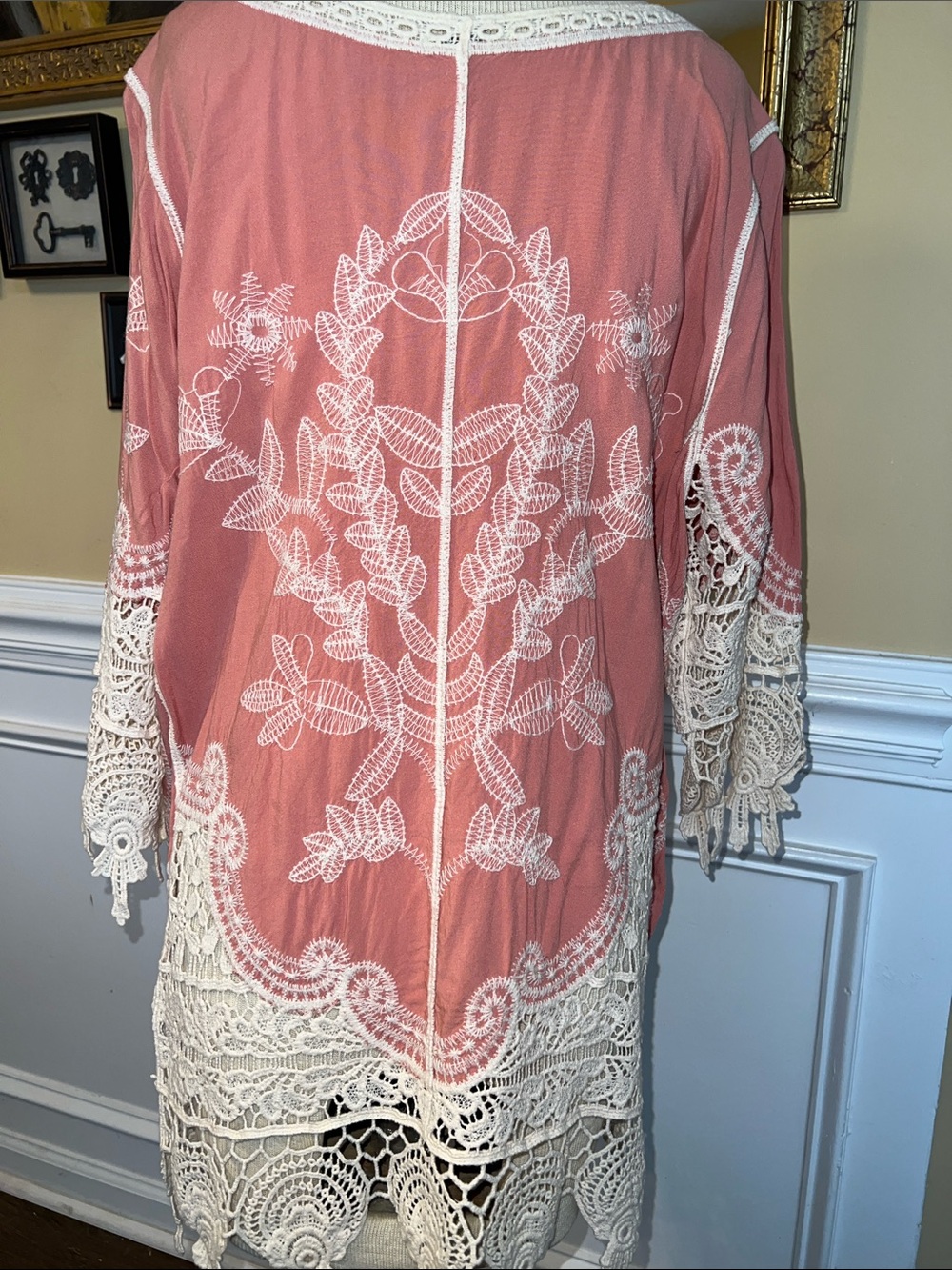 Rose Pink Embroidered boho Crochet-Trim Tunic Top - Picture 8 of 8